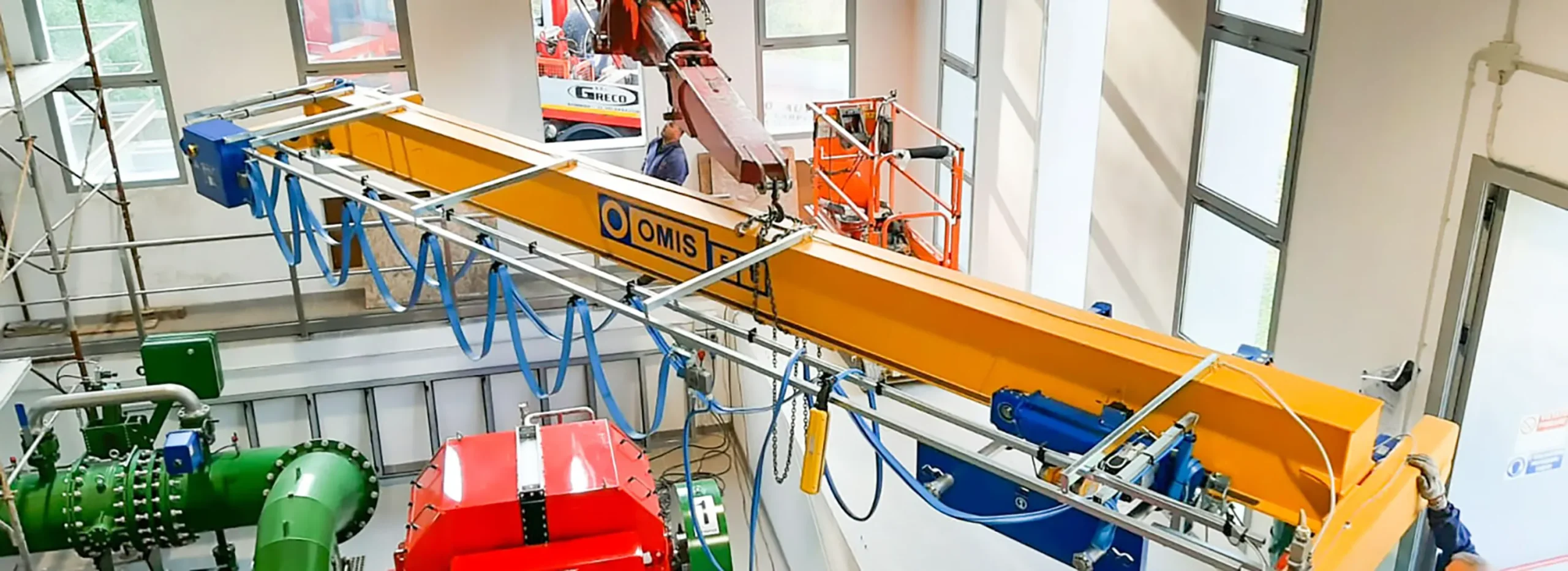 gallery - Cover overhead crane for power plant Omis