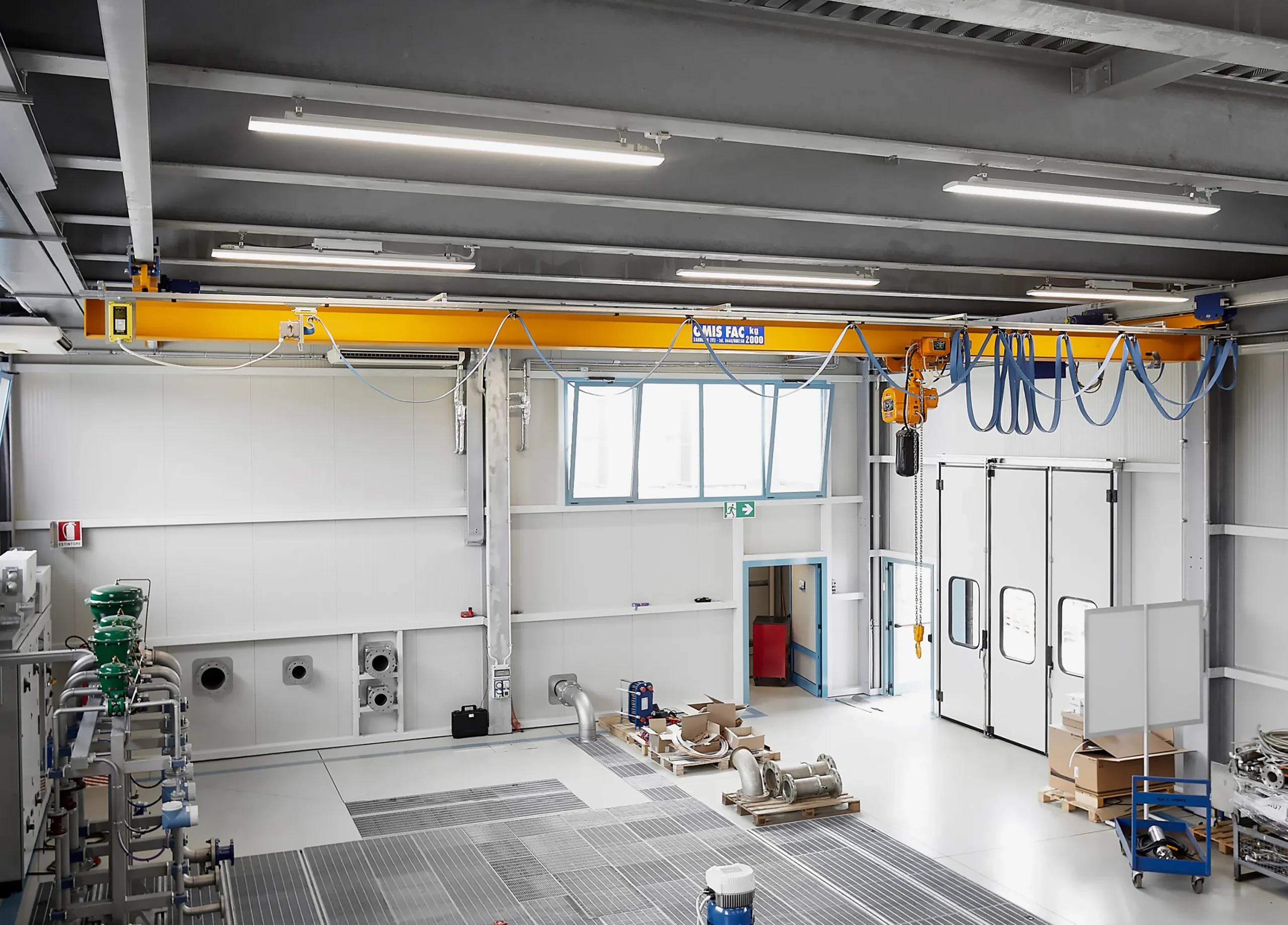 gallery - Suspended systems overhead crane Omis