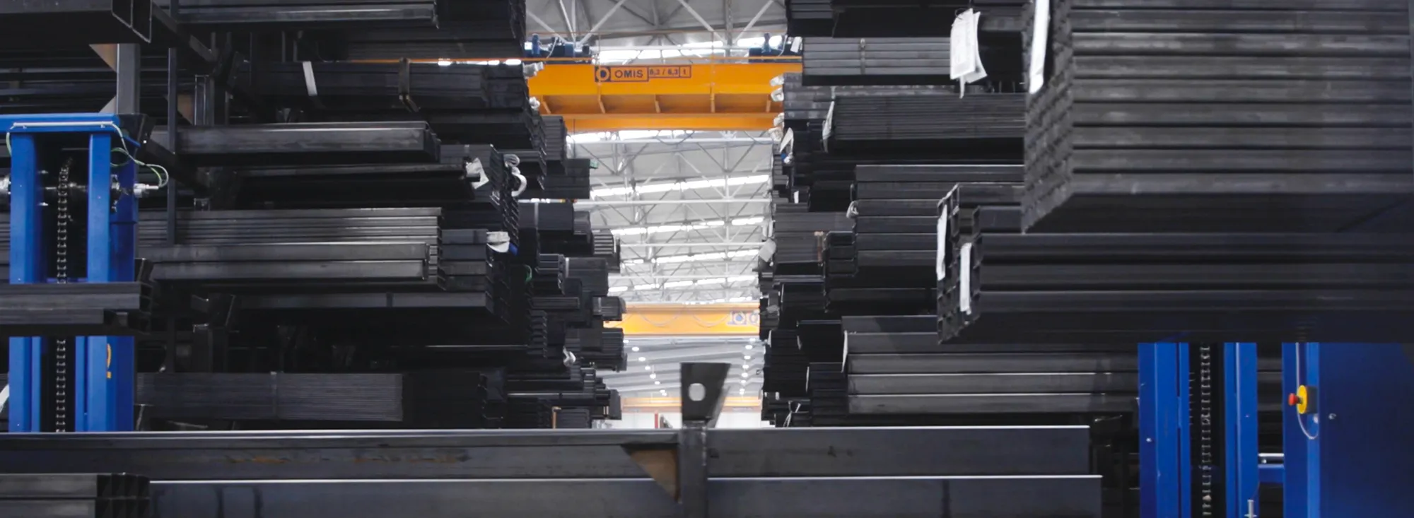 site-cover-automatic-cranes-omis