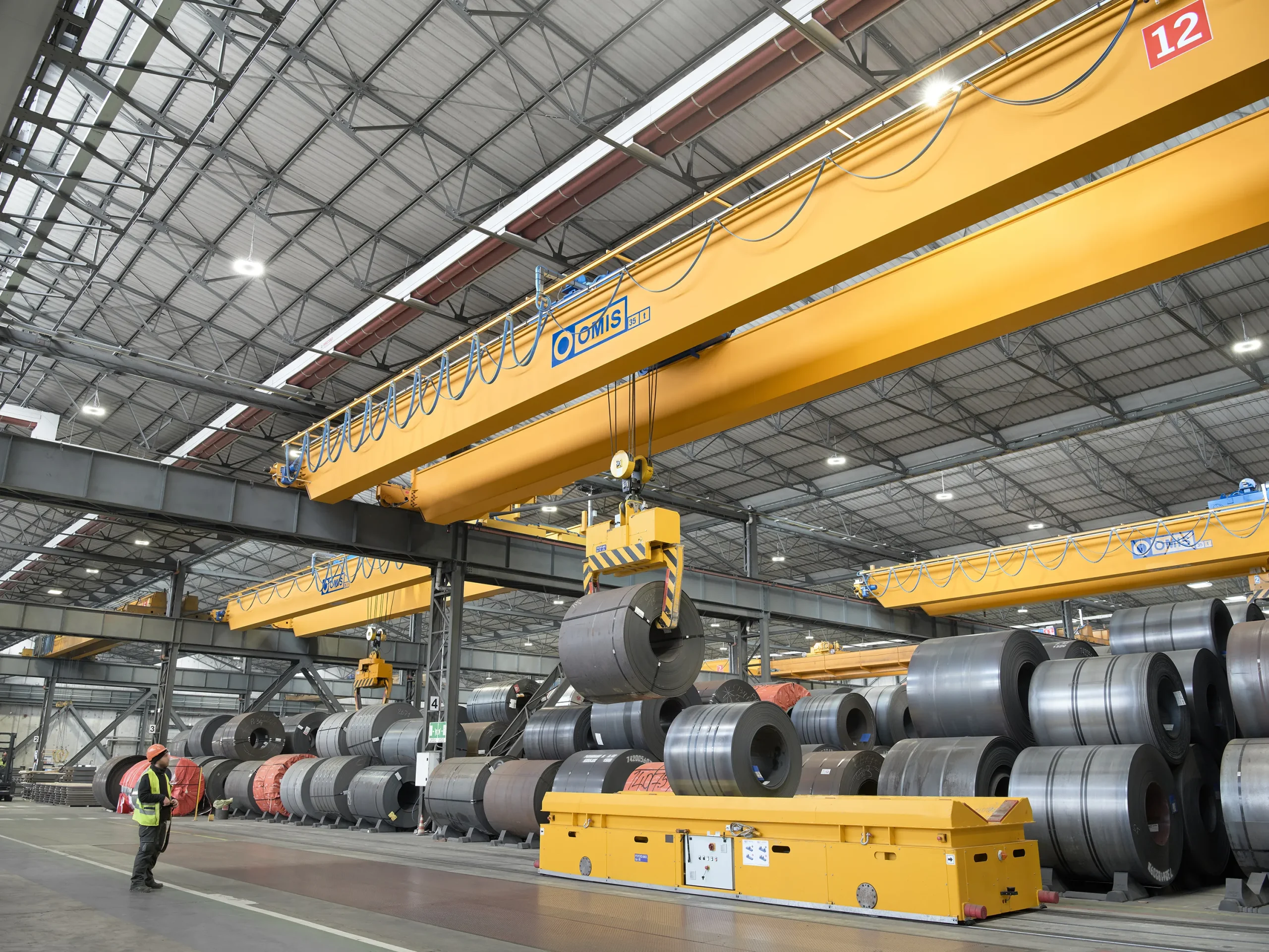 gallery - Double-girder overhead crane 35t steel industry lifting handling coils sidastico crossing span shuttle Omis