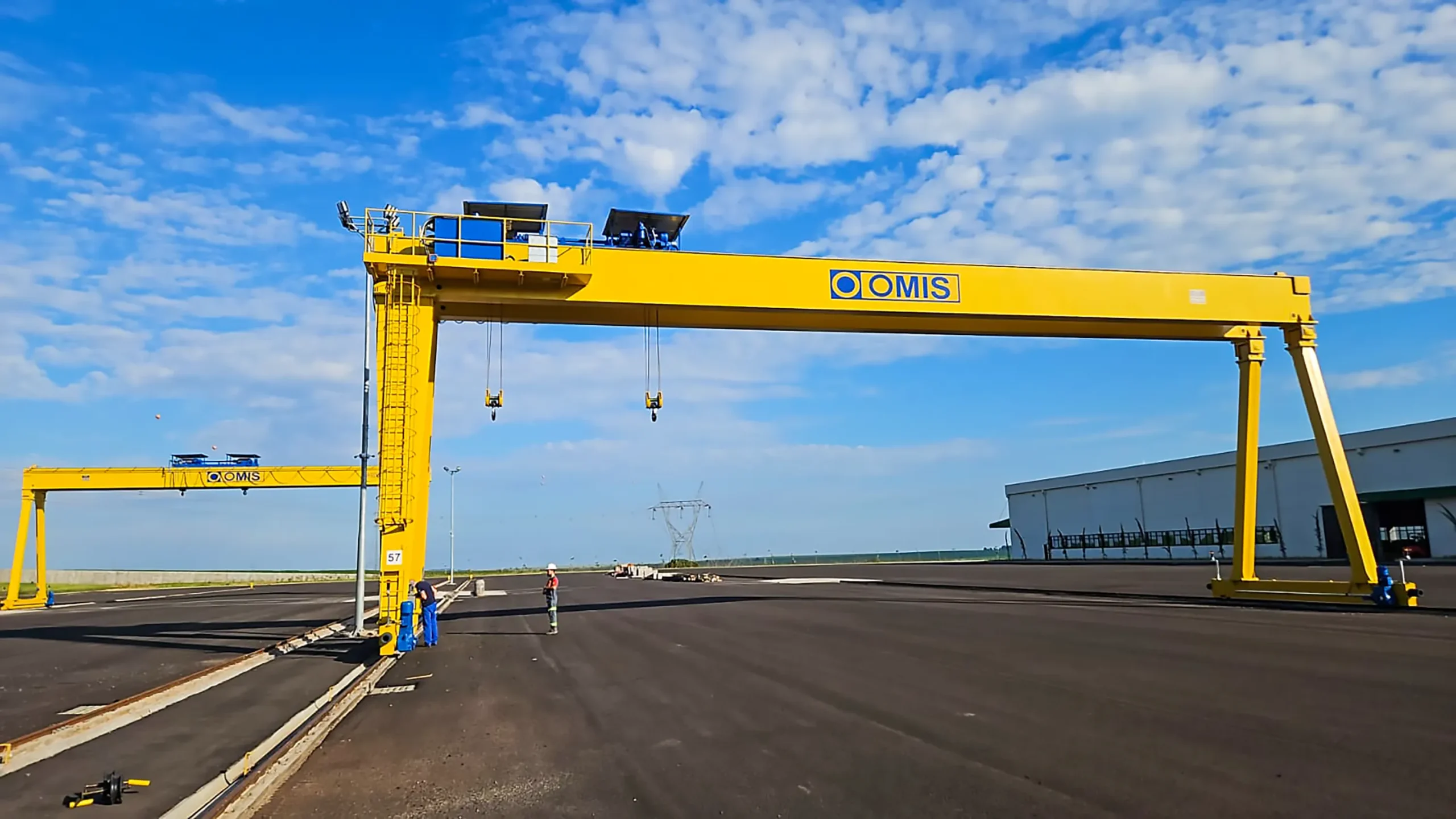 gallery - Brasil gantry crane 20t Omis 