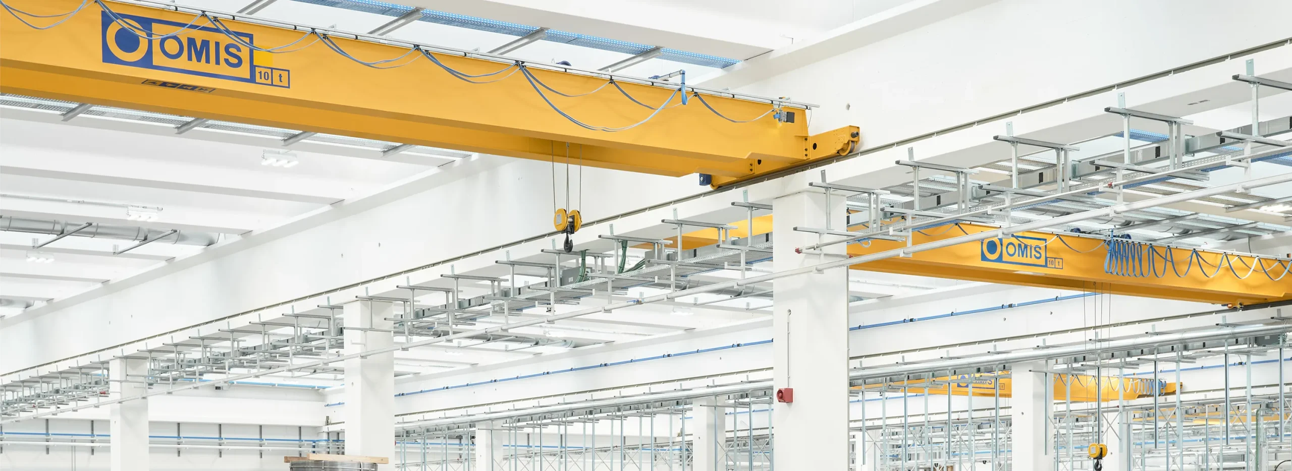 gallery - Final banner double-girder overhead crane 10t agb Omis 