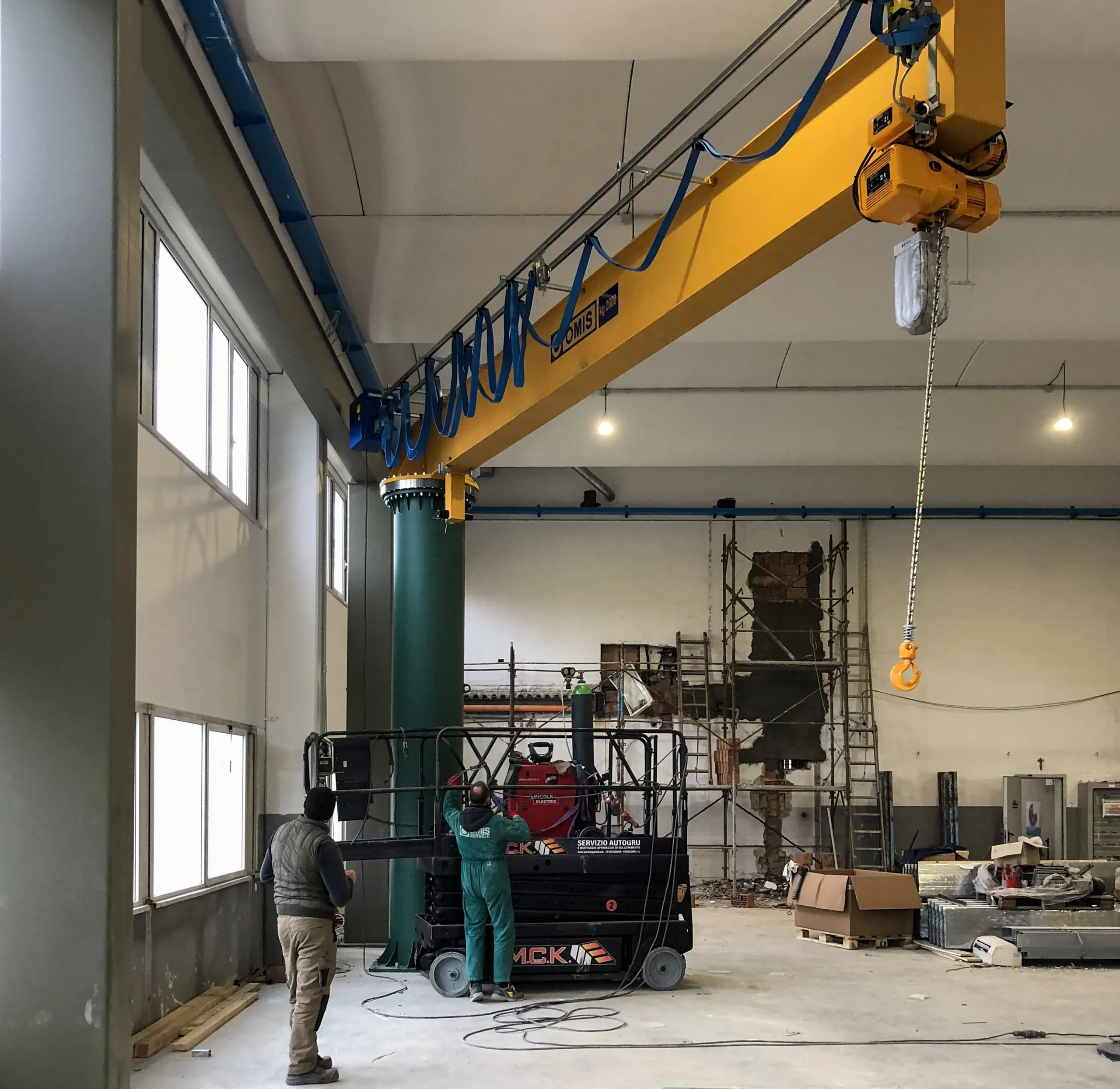 gallery - Jib crane be cantilever 200kg assembly production Omis 