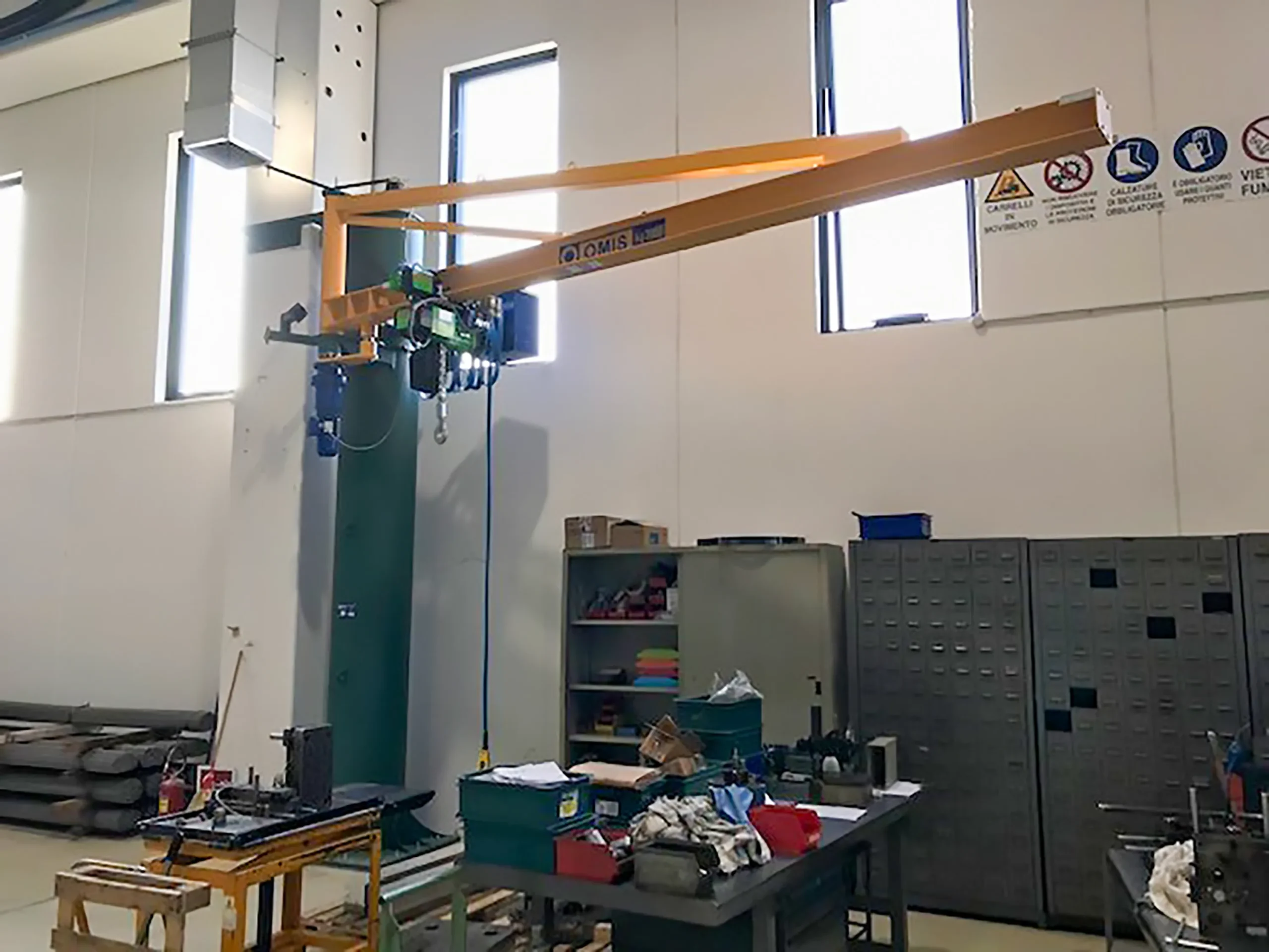 gallery - Jib crane cantilever c2te 100kg side view Omis 