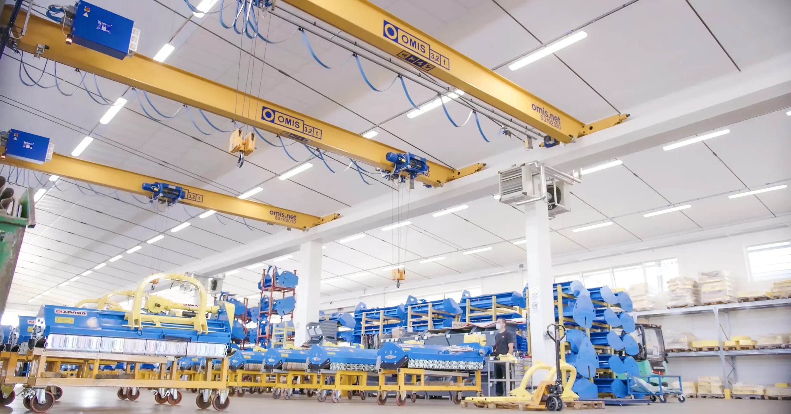 gallery - Profile single-girder overhead crane 3 2t zanon Omis 