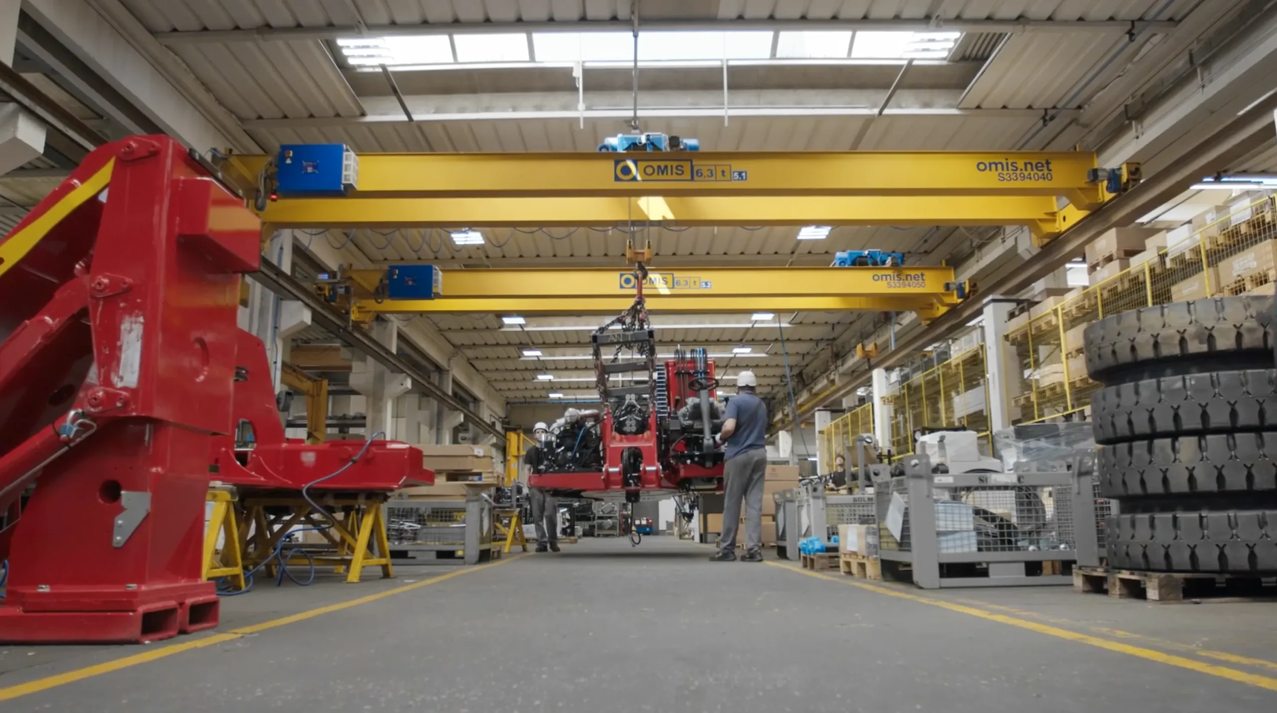 gallery - Raised double-girder overhead crane 6 3t front view solmec Omis 