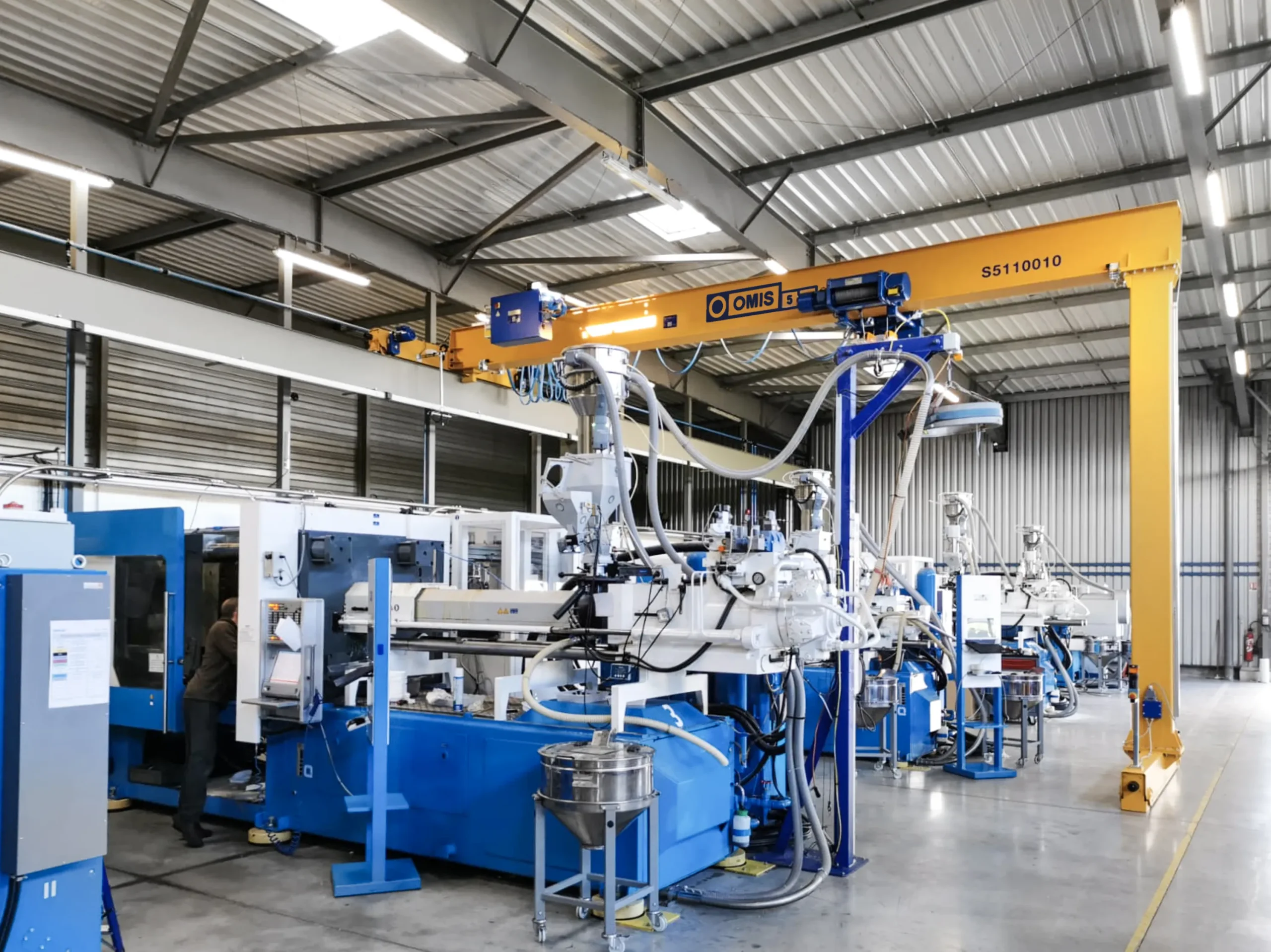 gallery - Semi-gantry crane 5t machinery production Omis 