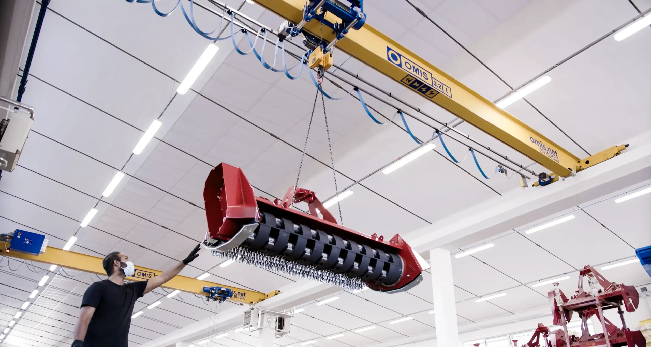 gallery - Single-girder overhead crane 3 2t zanon lifting component Omis 