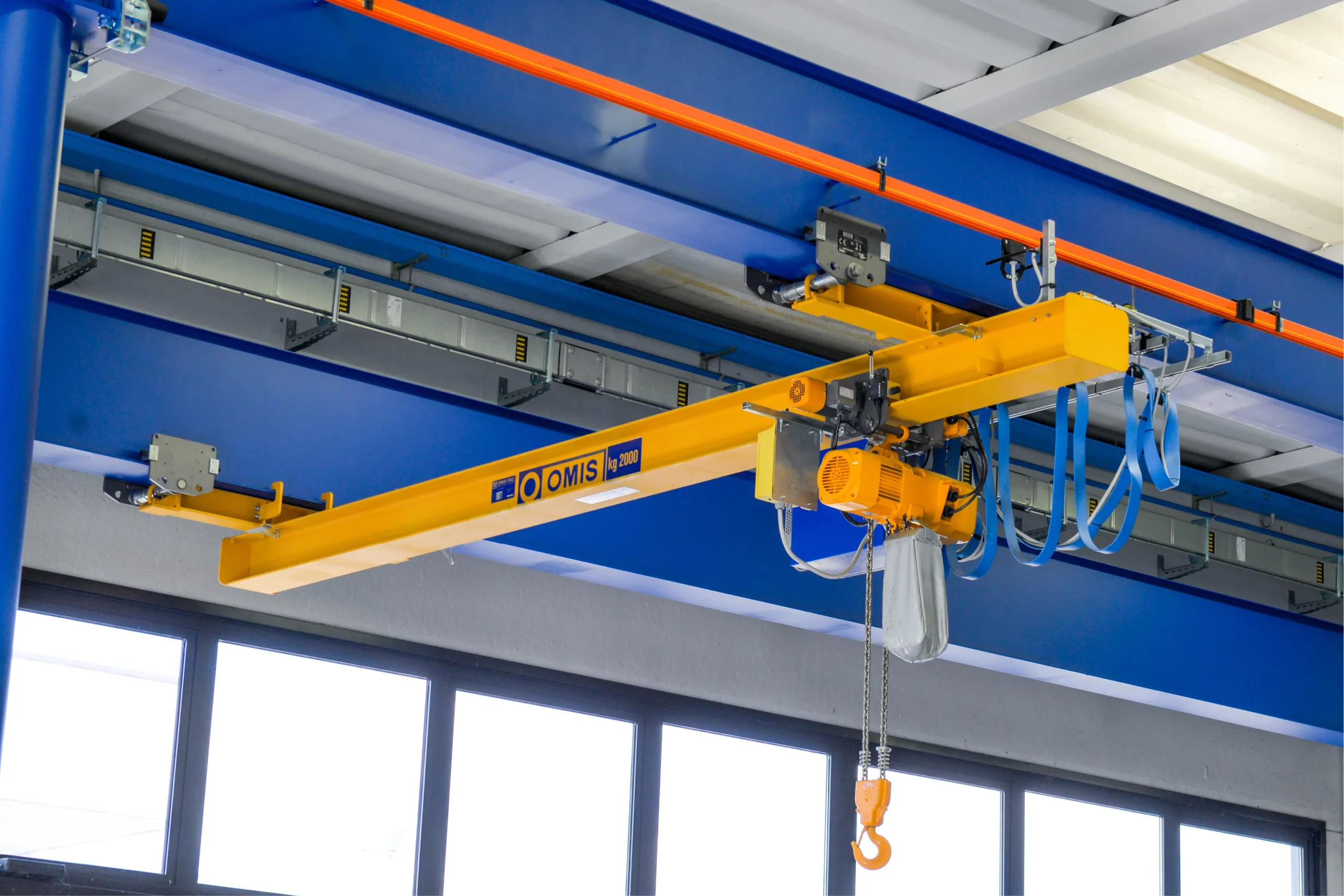 site-1-news-suspended-crane-omis