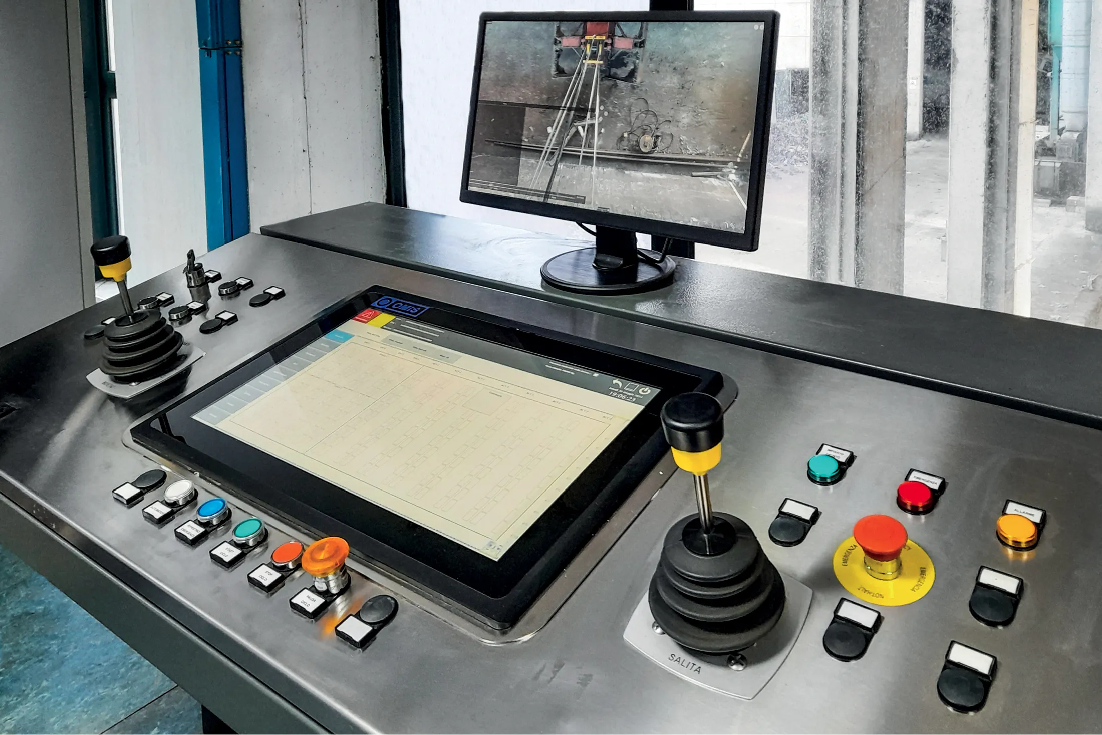 overheadcrane-waste-handling-4-omis
