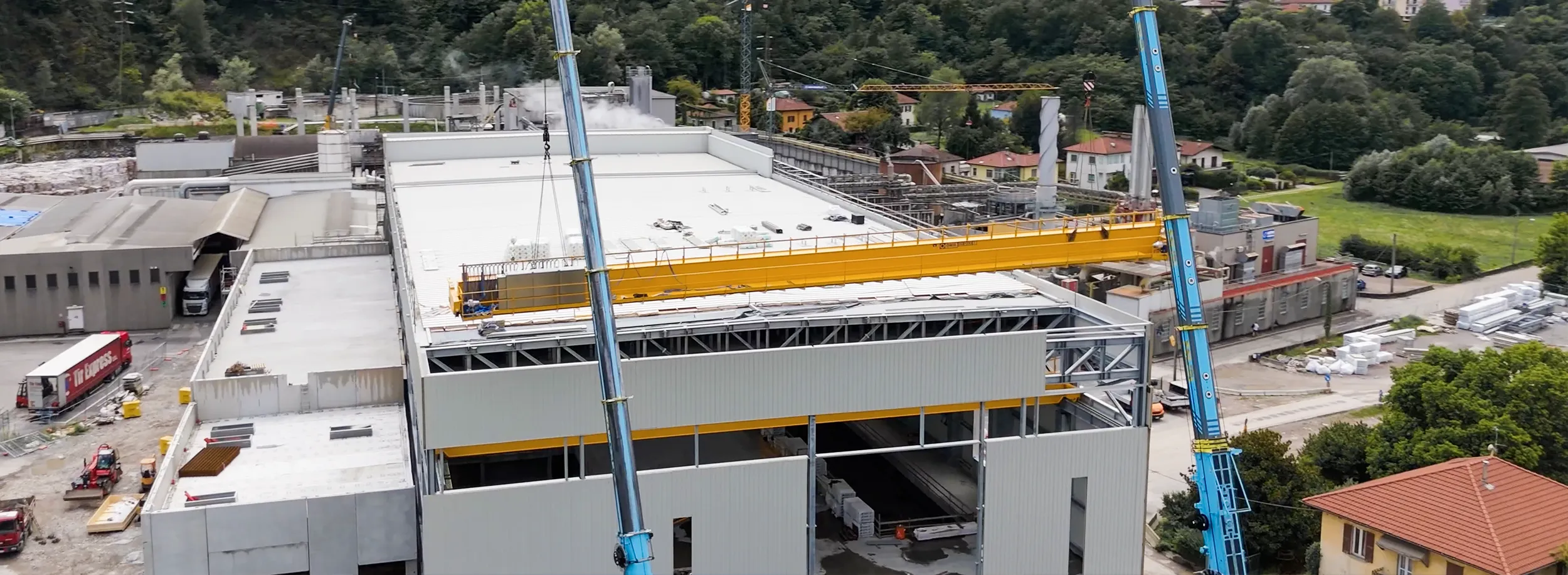 overhead-crane-installation-paper-mill-omis